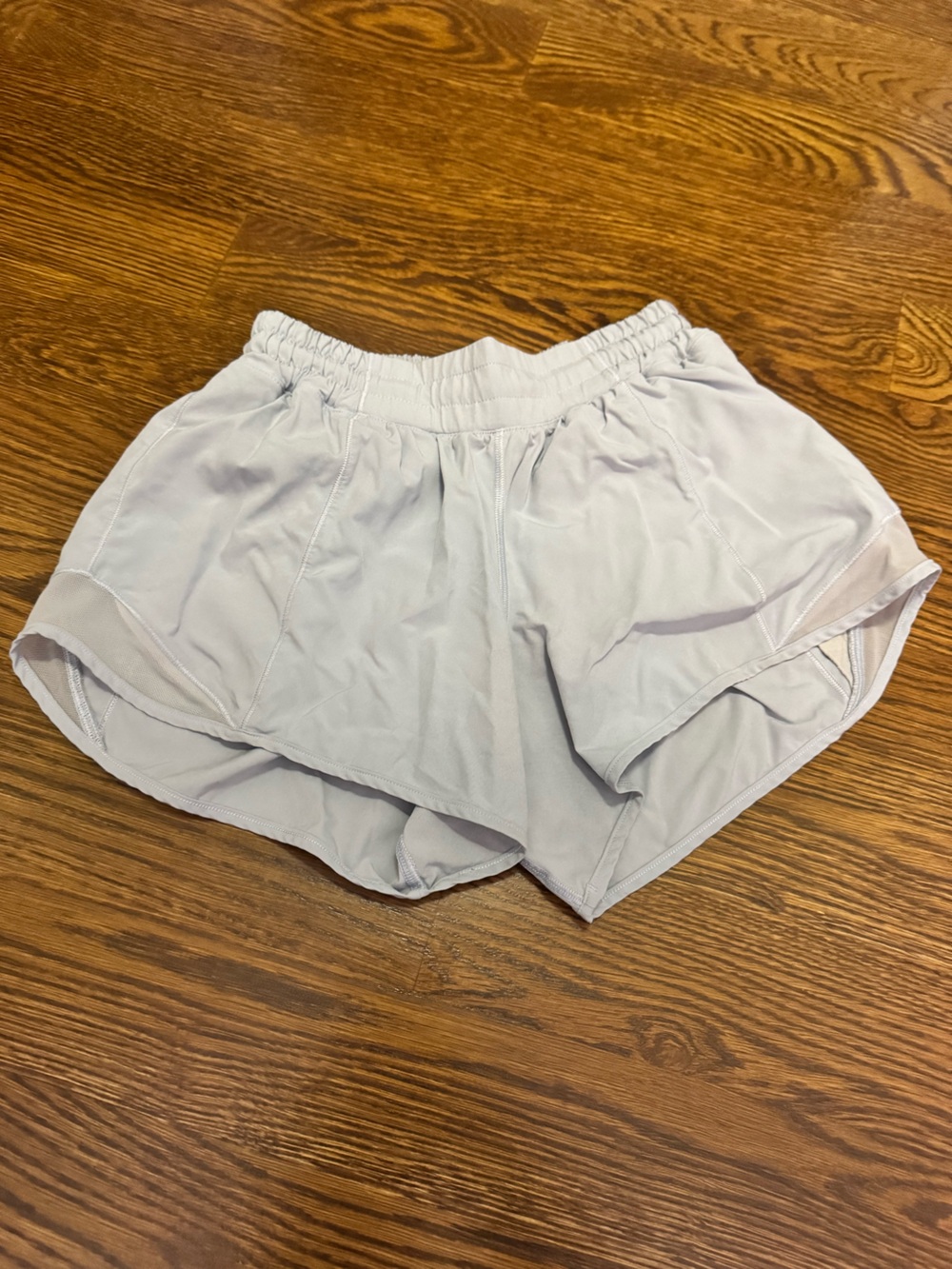 Lululemon Size 4 Light Blue Women's Athletic Shorts